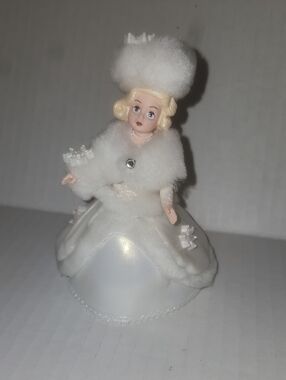 **5 For $20 Hallmark Winter Wonderland Alexander Ornament